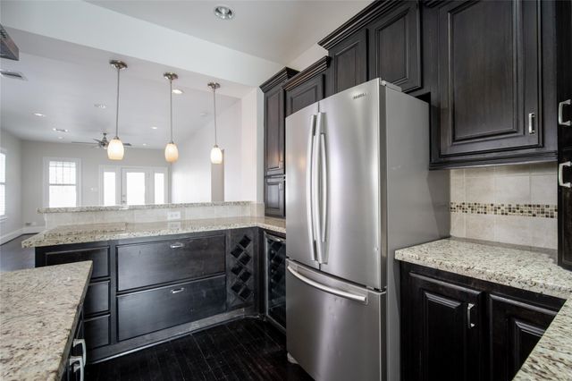 312 W 20th Street, Houston, TX 77008