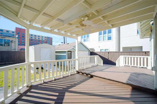 312 W 20th Street, Houston, TX 77008