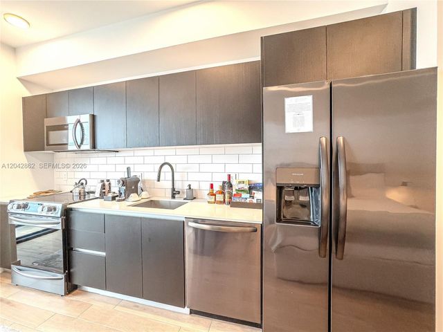 398 NE 5th St 4316, Miami, FL 33132