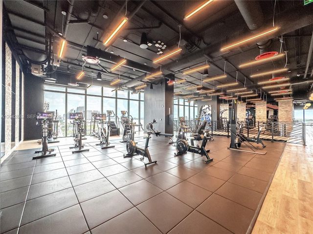 398 NE 5th St 4316, Miami, FL 33132