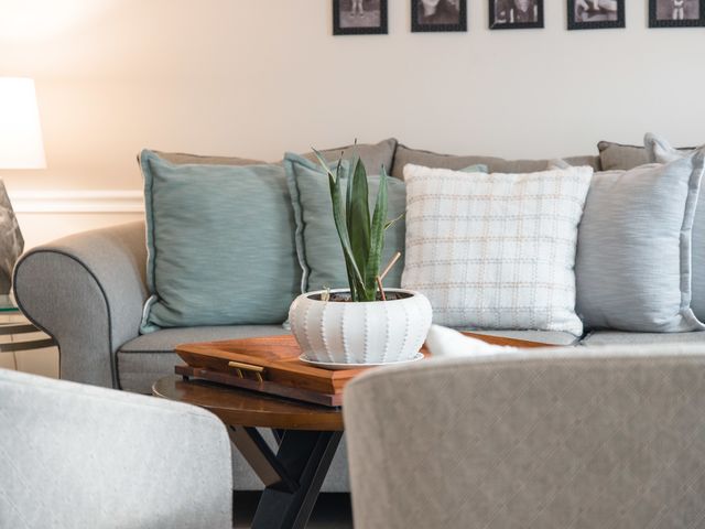 6930 Bennington Drive, Gurnee, IL 60031