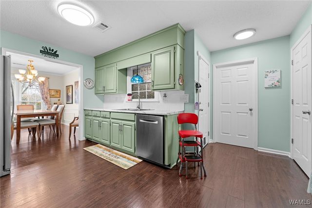 11802 Creighton, Northport, AL 35475