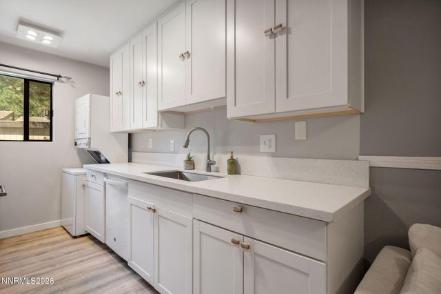 4949 Reggie Road, Reno, NV 89502