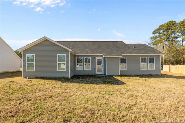 67 Magnolia Street, Parkton, NC 28371