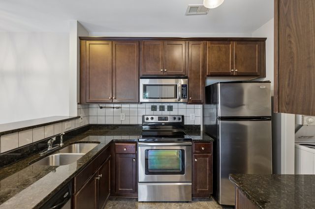 4846 Bevendean Dr Unit C12, Nashville, TN 37211