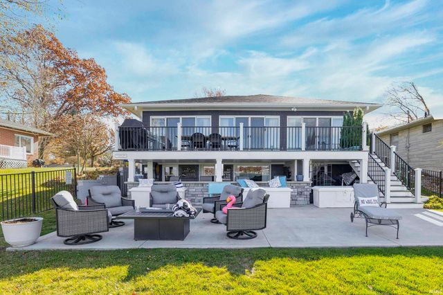 25955 Lake Drive, Elkhart, IN 46514