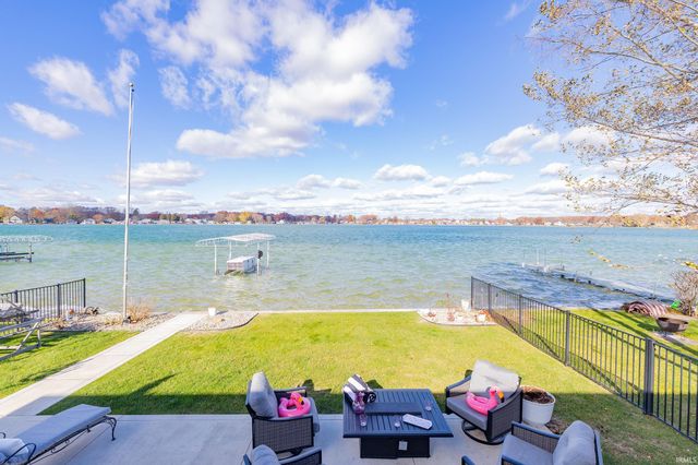 25955 Lake Drive, Elkhart, IN 46514