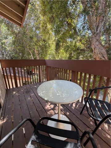 8524 De Soto 52, Canoga Park, CA 91304