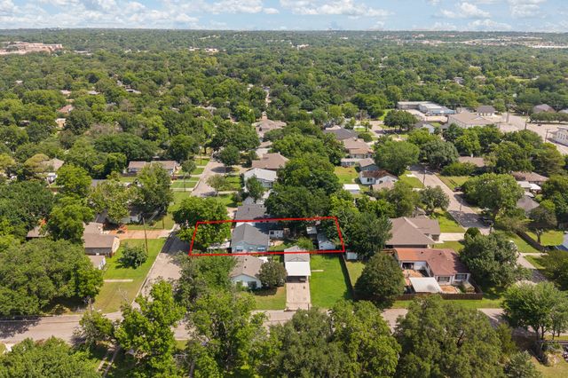 602 Harrisdale Avenue, River Oaks, TX 76114