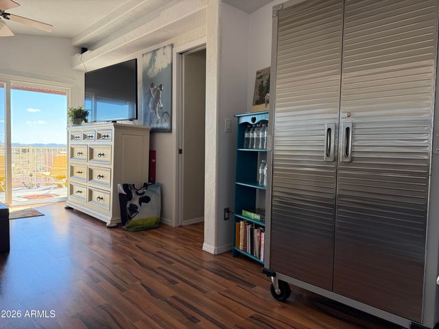 21175 W WESTWARD VIEW Road 241, Congress, AZ 85332