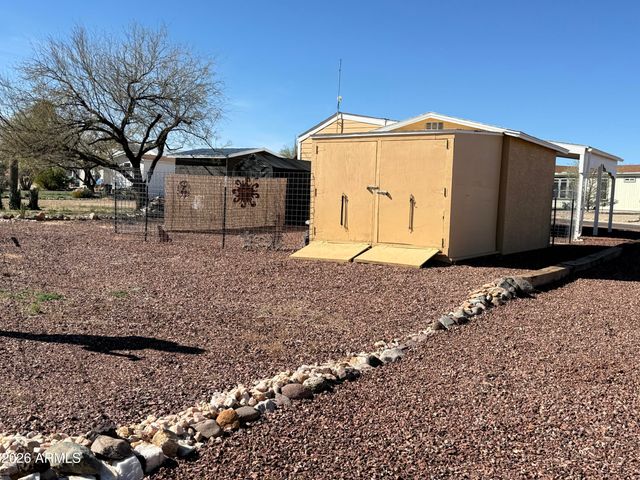 21175 W WESTWARD VIEW Road 241, Congress, AZ 85332