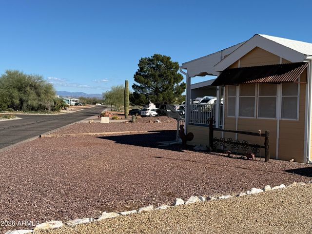 21175 W WESTWARD VIEW Road 241, Congress, AZ 85332