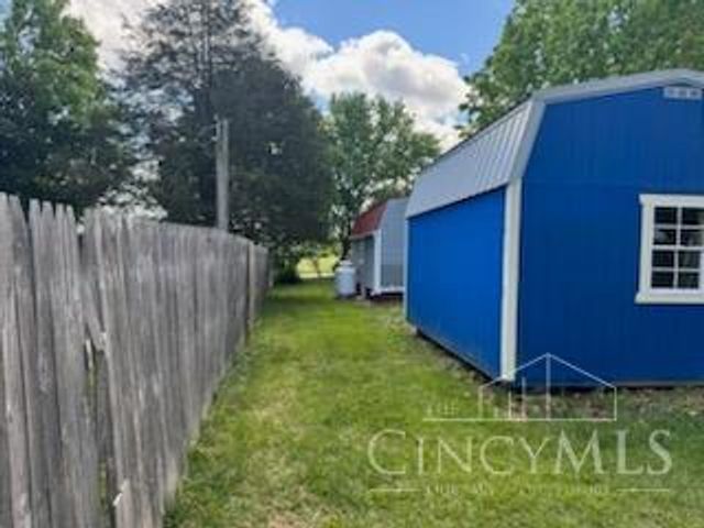 10723 Hiawatha Road, Paint Twp, OH 45133