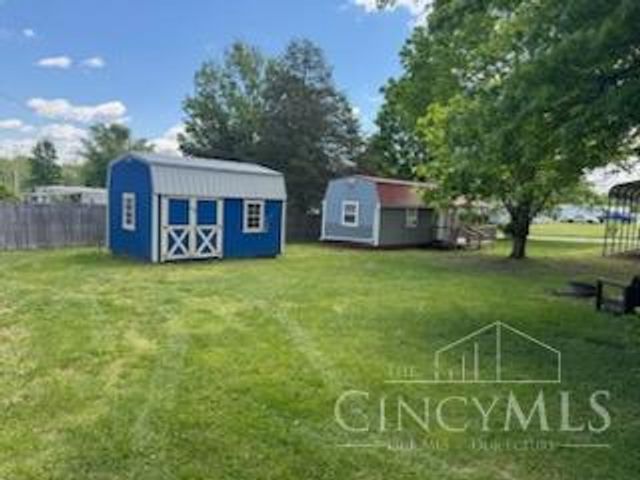 10723 Hiawatha Road, Paint Twp, OH 45133