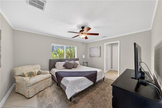 4005 SW 27th AVE, Cape Coral, FL 33914