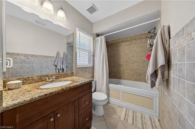 4005 SW 27th AVE, Cape Coral, FL 33914