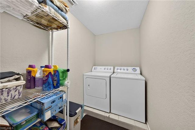 4005 SW 27th AVE, Cape Coral, FL 33914