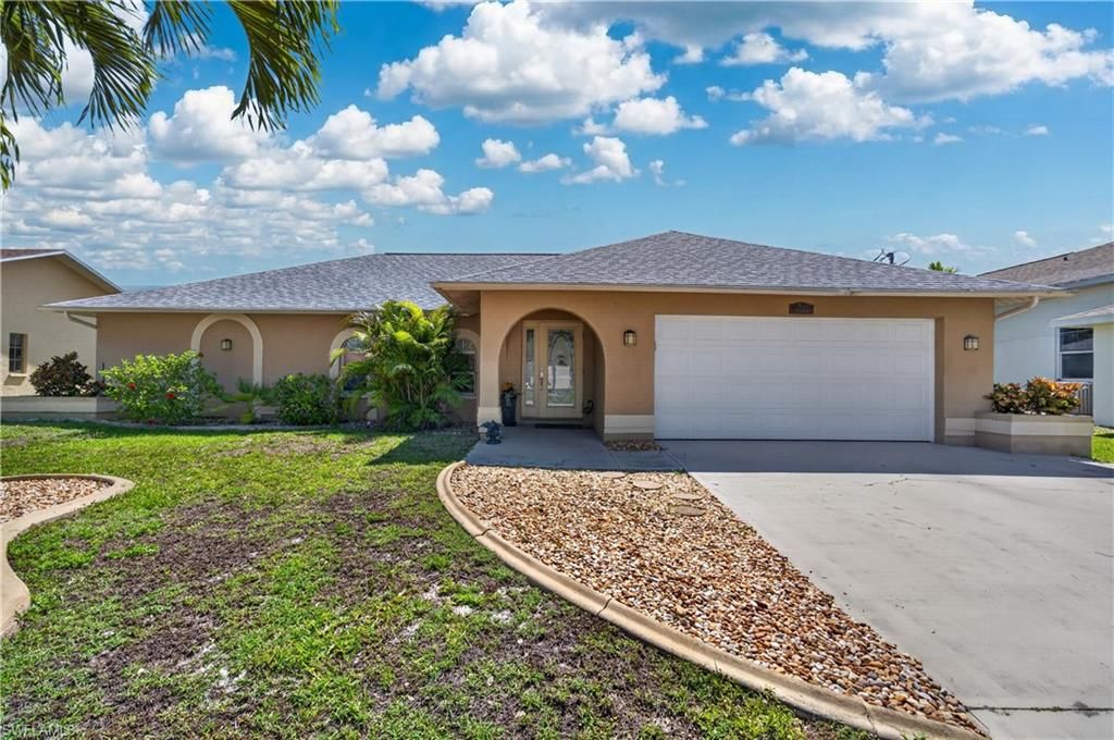 4005 SW 27th AVE, Cape Coral, FL 33914