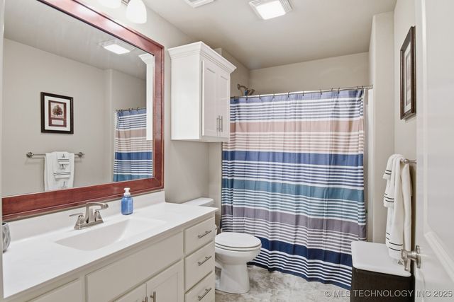 22803 E 104th Street S, Broken Arrow, OK 74014