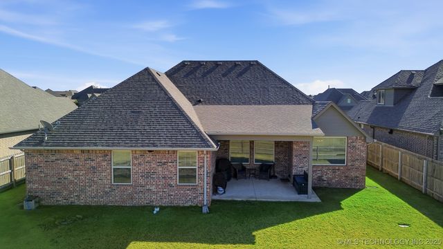 22803 E 104th Street S, Broken Arrow, OK 74014
