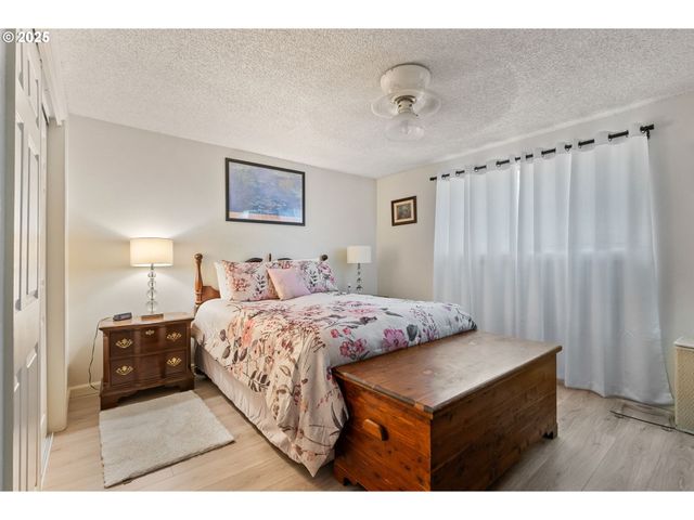 8701 Ne 57TH St, Vancouver, WA 98662