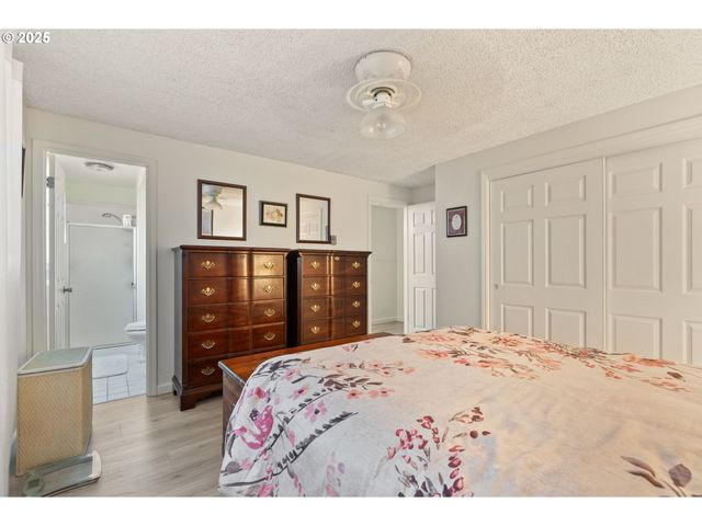 8701 Ne 57TH St, Vancouver, WA 98662