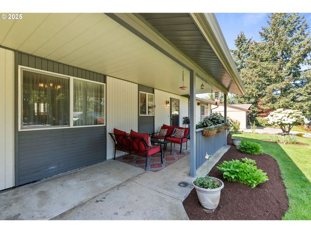 8701 Ne 57TH St, Vancouver, WA 98662
