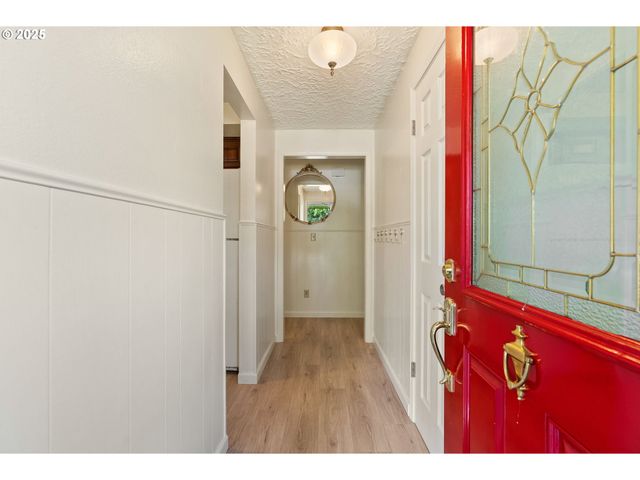 8701 Ne 57TH St, Vancouver, WA 98662