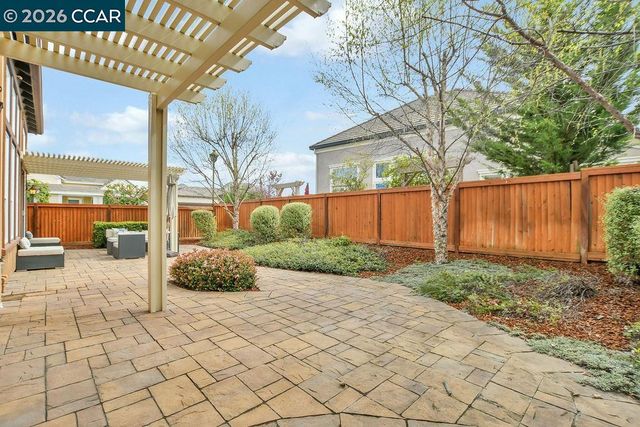 1820 Barsac Ct, Brentwood, CA 94513