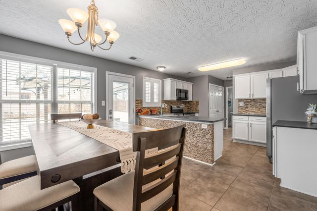 2252 Prescott Lane, Lexington, KY 40511