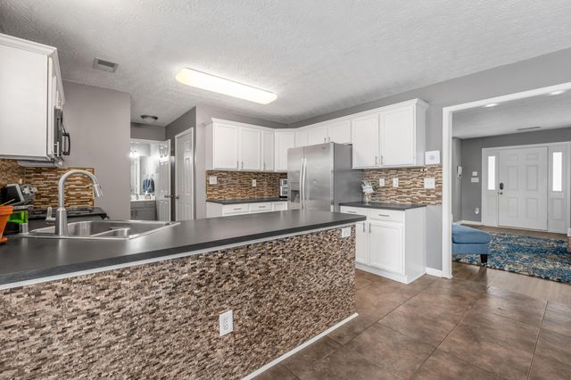 2252 Prescott Lane, Lexington, KY 40511