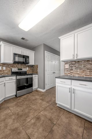 2252 Prescott Lane, Lexington, KY 40511