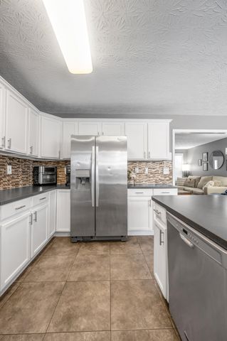 2252 Prescott Lane, Lexington, KY 40511