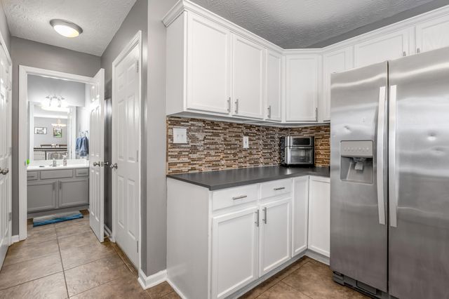 2252 Prescott Lane, Lexington, KY 40511