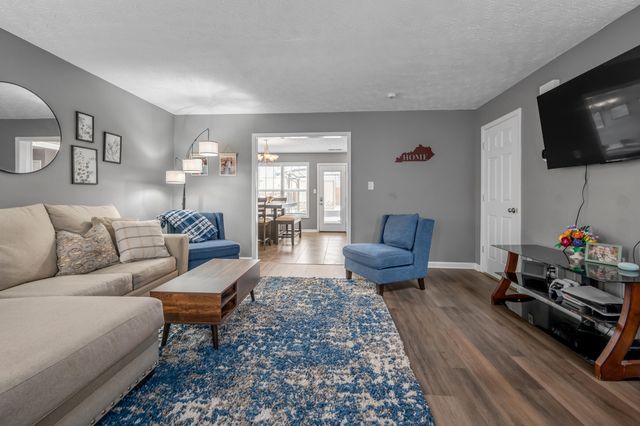 2252 Prescott Lane, Lexington, KY 40511