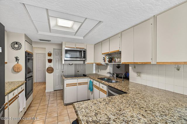 482 Arbor Street, Sebastian, FL 32958