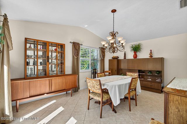 482 Arbor Street, Sebastian, FL 32958