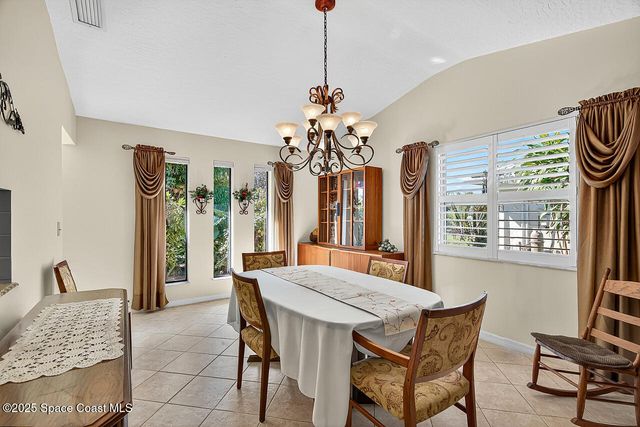 482 Arbor Street, Sebastian, FL 32958