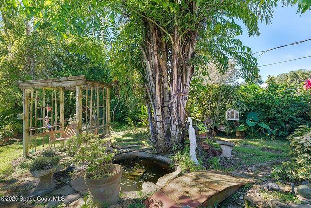 482 Arbor Street, Sebastian, FL 32958