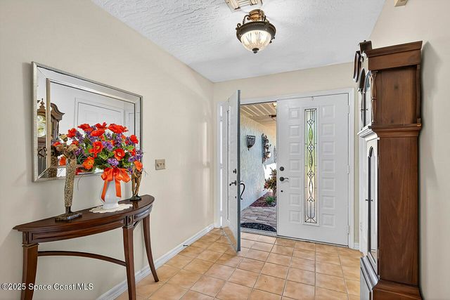 482 Arbor Street, Sebastian, FL 32958