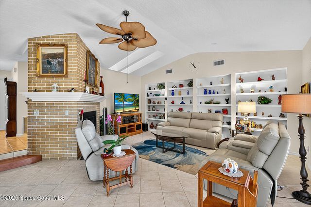 482 Arbor Street, Sebastian, FL 32958