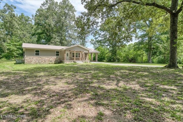 88 Sullivan Drive, Crossville, TN 38555