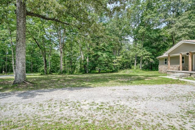 88 Sullivan Drive, Crossville, TN 38555