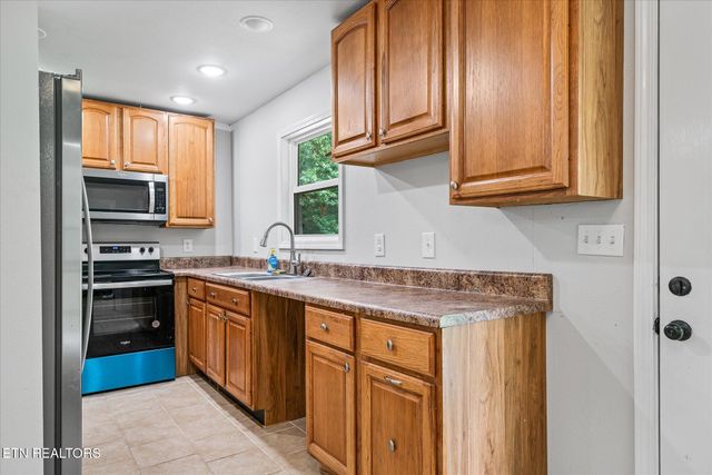 88 Sullivan Drive, Crossville, TN 38555