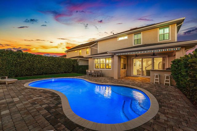 909 Deer Haven Drive, Loxahatchee, FL 33470