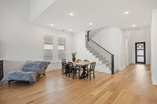 1807 Gateway Lane, Van Alstyne, TX 75495