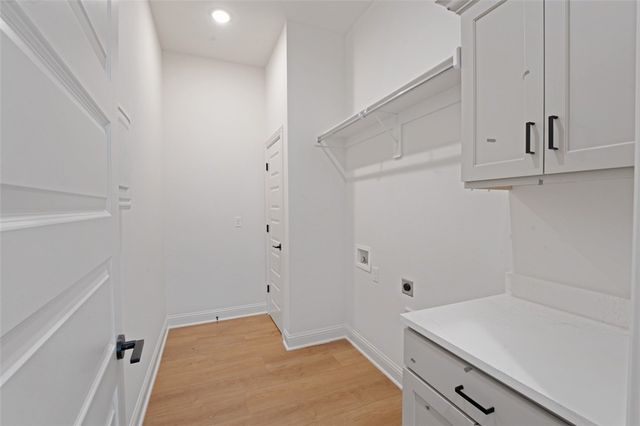 6810 Winterwood Avenue, Springdale, AR 72762