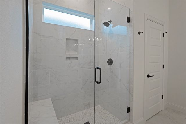 6810 Winterwood Avenue, Springdale, AR 72762