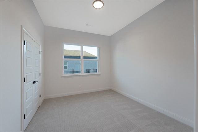 6810 Winterwood Avenue, Springdale, AR 72762