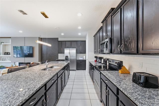 1860 SAWYER PALM PLACE, Kissimmee, FL 34747